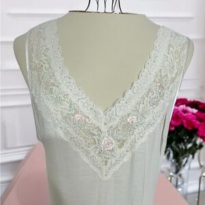 Miss Elaine Elegant Lace Trim VNeck Pink Flowers Sleepwear Nightgown Sz XL NWT